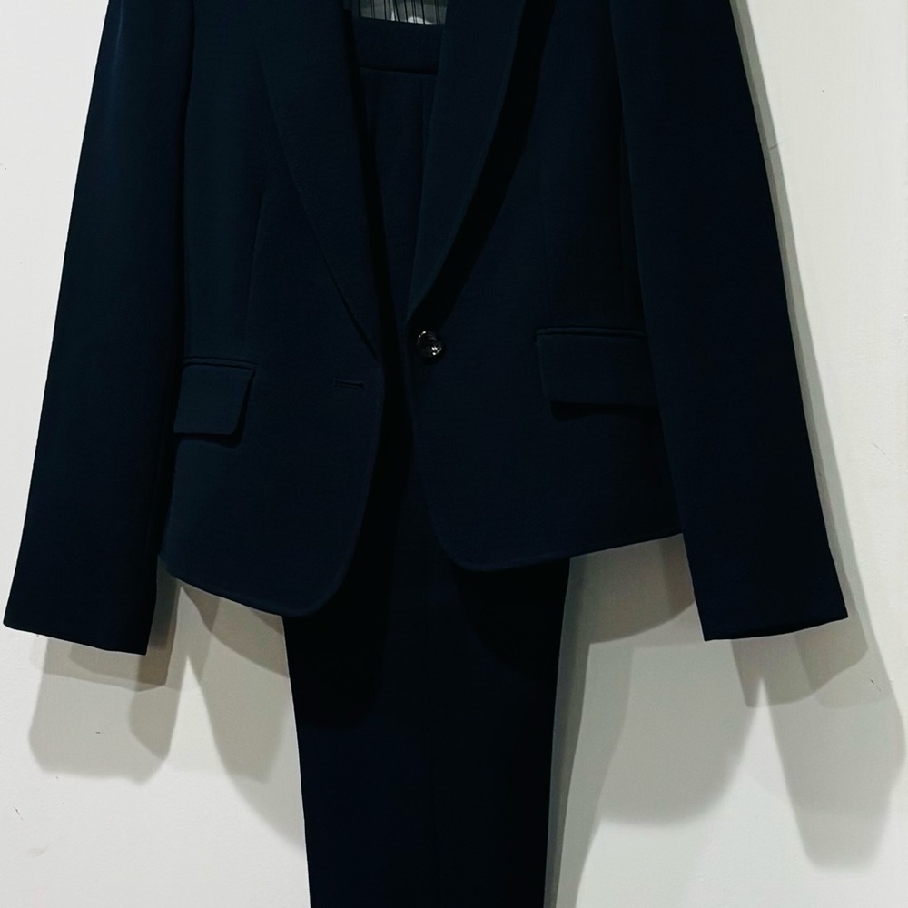 Tahari Navy Women's Blazer and Trouser Set